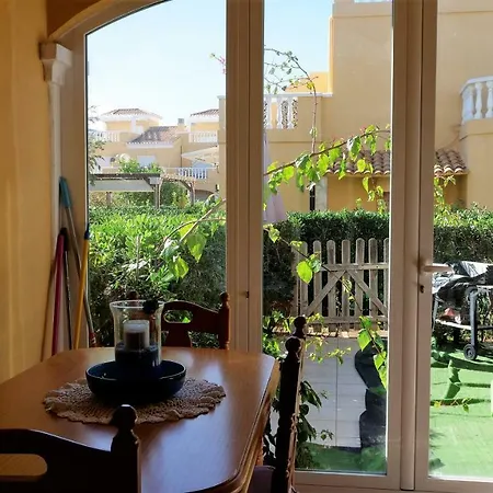 Bungalow With A Beautiful View * Dénia
